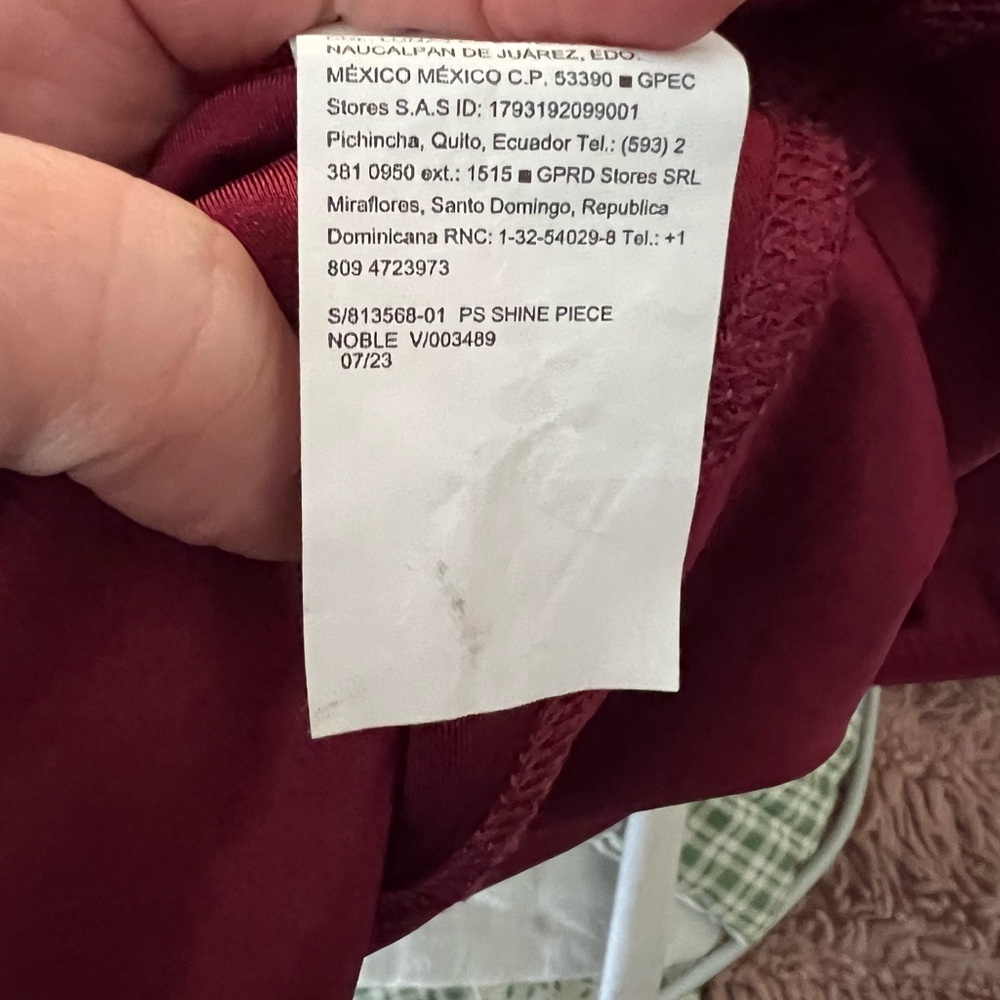 Old Navy Active 2X Red Light Compression Shine Workout Leggings - Picture 10 of 14